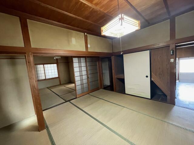 リビング以外の居室／１階中和室