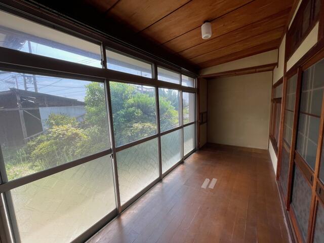 リビング以外の居室／縁側