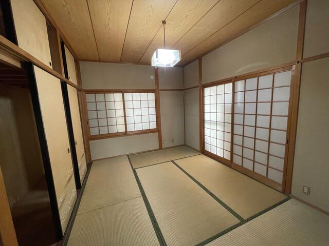 リビング以外の居室／１階北洋室