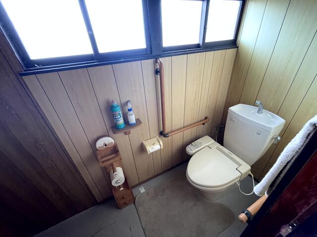 detached 兵庫県洲本市千草庚 地図を見る