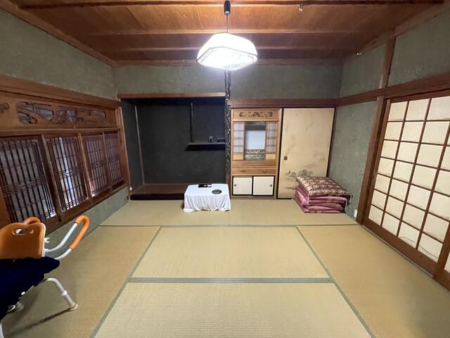 detached 兵庫県洲本市千草庚 地図を見る