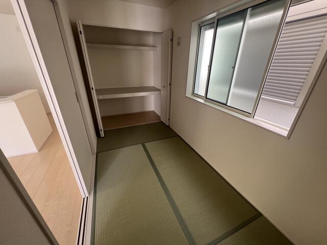 detached 兵庫県淡路市岩屋 地図を見る