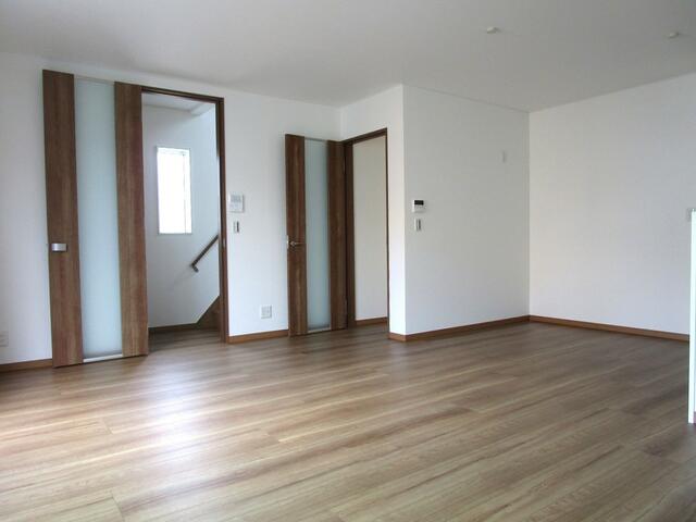 house for sale in 神戸市, Hyogo | ¥47,800,000 | 4LDK | Akiyama house fin…