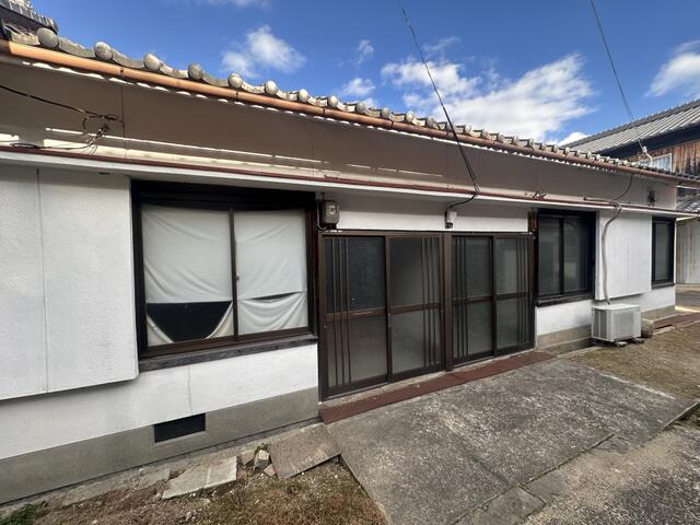 detached 兵庫県洲本市上物部２丁目 地図を見る