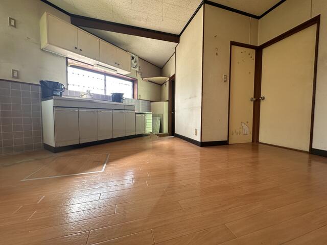 detached 兵庫県洲本市上物部１丁目 地図を見る