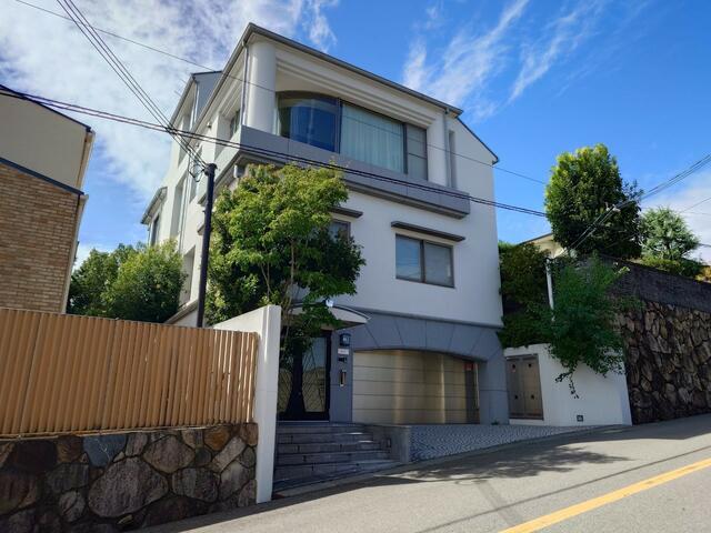 兵庫県芦屋市の一戸建て | 1.6億円 | 5LDK | 230.15m² | Akiyama house finder
