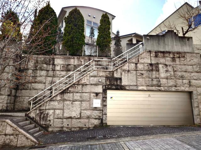 兵庫県西宮市の一戸建て | 1.5億円 | 4LDK | 346.02m² | Akiyama house finder