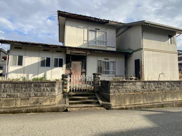 兵庫県豊岡市の一戸建て | 290万円 | 6DK | 238.74m² | Akiyama house finder