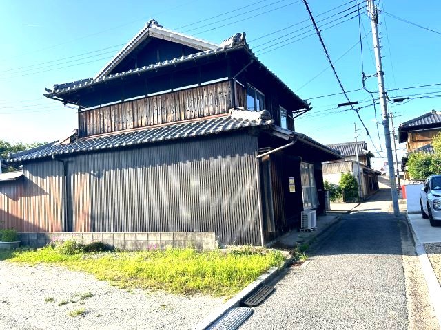 detached 兵庫県加古川市上荘町国包 地図を見る