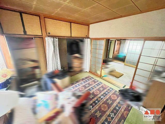 リビング以外の居室／1F4.5帖の和室(板の間)。