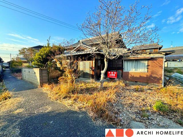 detached 兵庫県高砂市阿弥陀町南池 地図を見る