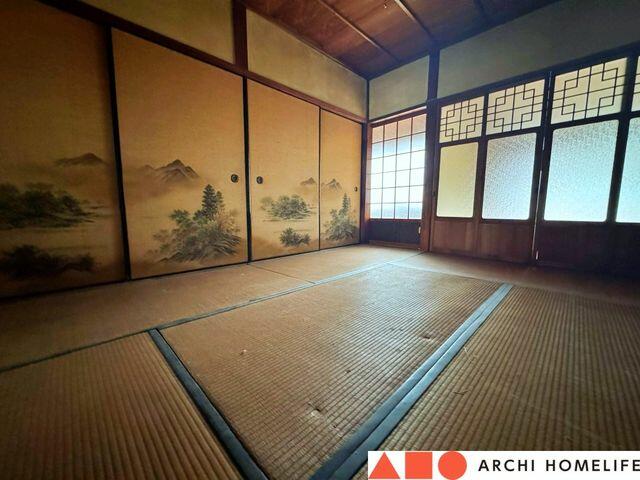 detached 兵庫県高砂市阿弥陀町南池 地図を見る