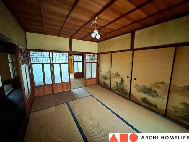detached 兵庫県高砂市阿弥陀町南池 地図を見る