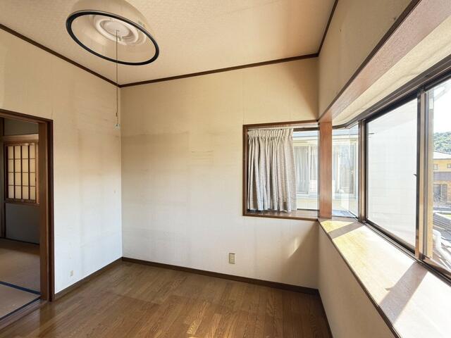 detached 兵庫県洲本市安乎町平安浦 地図を見る