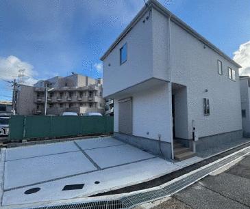 兵庫県宝塚市の一戸建て | 4499万円 | 4LDK | 110.41m² | Akiyama house finder