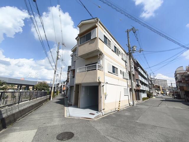 現地（外観）／快適な住まいほど日増しに思い入れが生まれてくる／撮影日2025-10-01