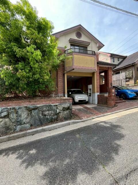 兵庫県川辺郡猪名川町の一戸建て | 2160万円 | 4LDK | 201.88m² | Akiyama house finder