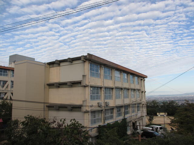 西宮市立苦楽園小学校 (1,014m)