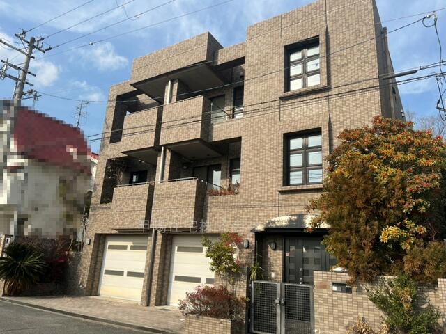 兵庫県西宮市の一戸建て | 1.4億円 | 7SLDK | 241.88m² | Akiyama house finder