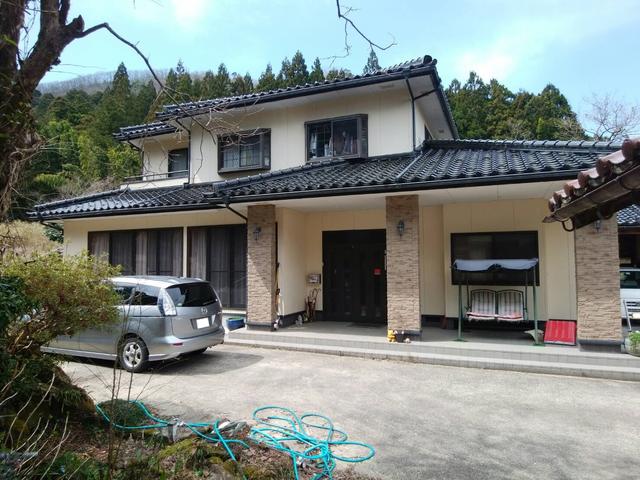 house for sale in Toyooka, Hyogo | ¥12,000,000 | 7LDK | Akiyama house…