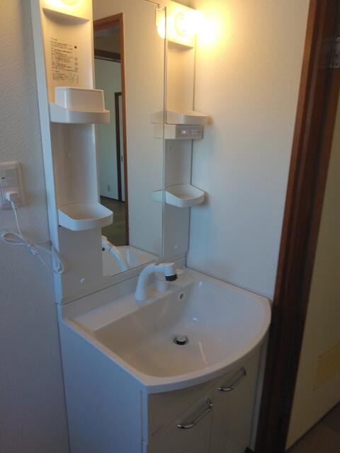 detached 兵庫県高砂市米田町島 地図を見る