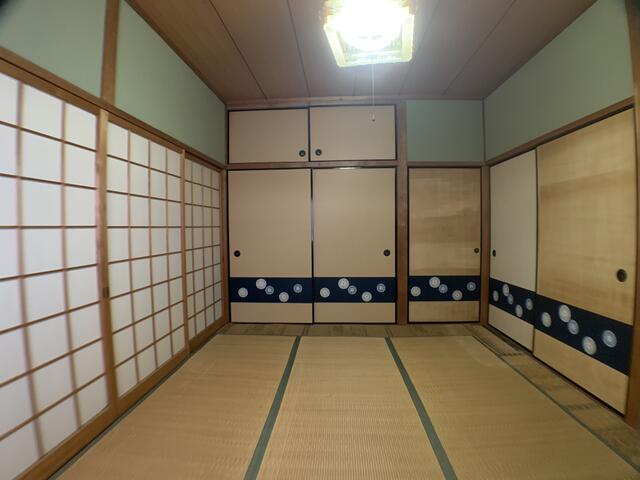 リビング以外の居室／２階和室