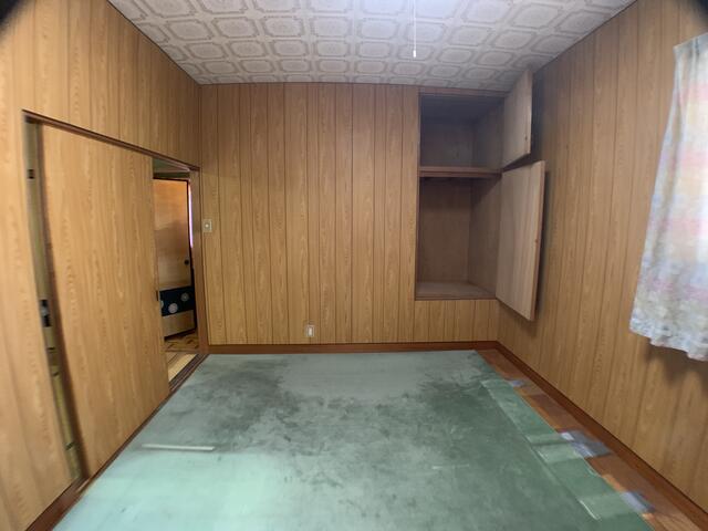 リビング以外の居室／２階洋間