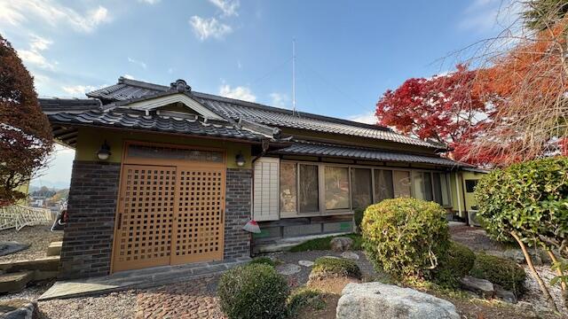 兵庫県丹波篠山市の一戸建て | 9800万円 | 3LDK | 1385.69m² | Akiyama house finder