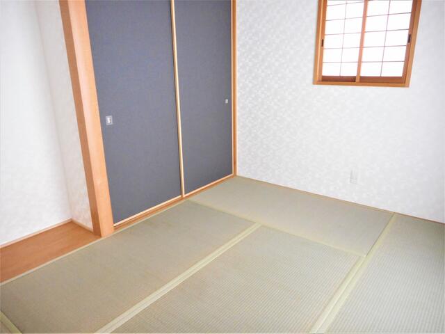 detached 兵庫県尼崎市食満６丁目 地図を見る