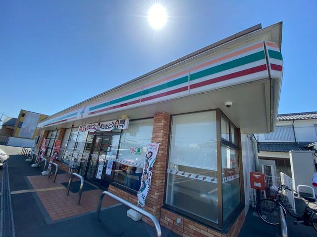 セブンイレブン香寺溝口店 (2,411m)