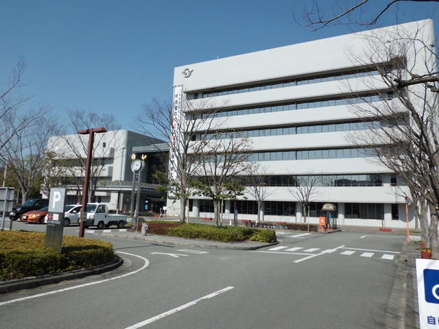 加西市役所 (499m)