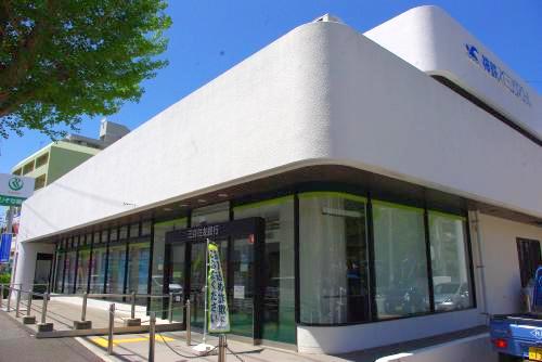 三井住友銀行北鈴蘭台支店 (948m)