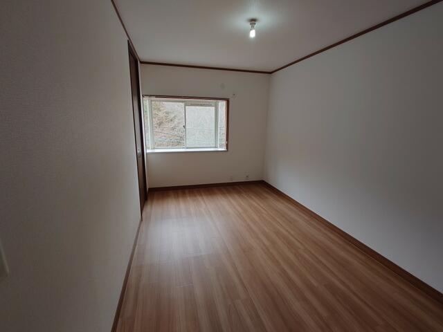 detached 大阪府豊能郡能勢町平通 地図を見る