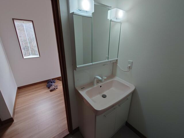 detached 大阪府豊能郡能勢町平通 地図を見る