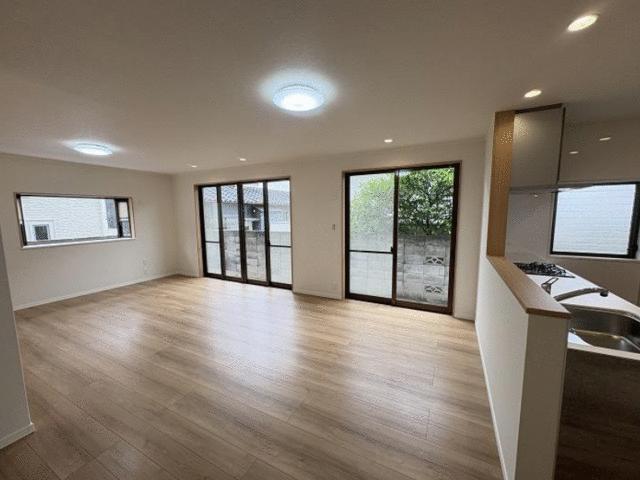 house for sale in 神戸市, Hyogo | ¥37,990,000 | 5LDK | Akiyama house fin…