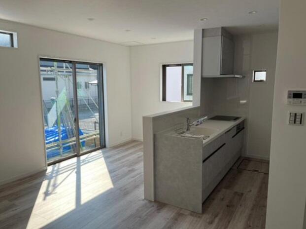 detached 兵庫県加古川市平岡町八反田