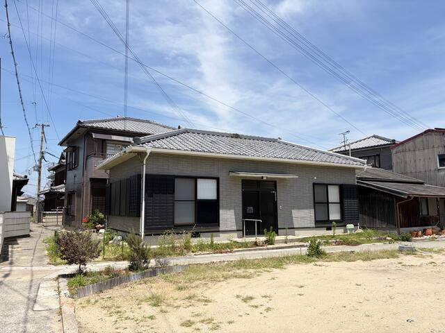 detached 兵庫県淡路市久留麻 地図を見る