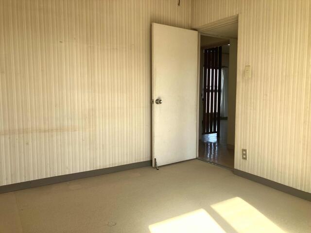 リビング以外の居室／洋室１