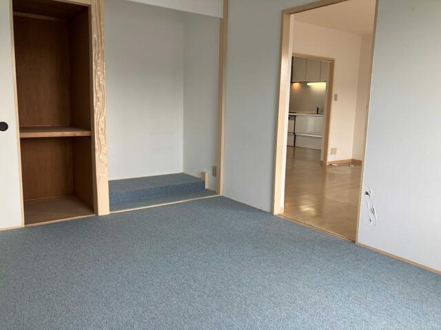 リビング以外の居室／南側洋室３