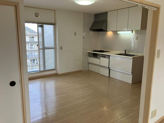 キッチン／ダイニングキッチン