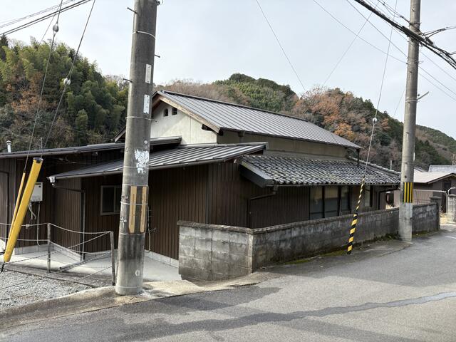 奈良県吉野郡大淀町の一戸建て | 198万円 | 2LDK | 213.06m² | Akiyama house finder