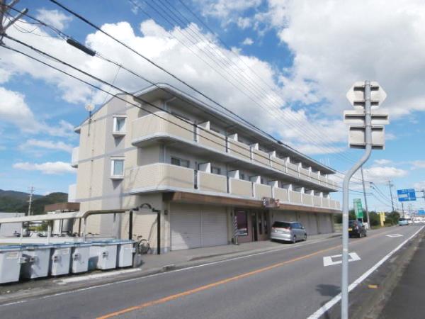 現地（外観）