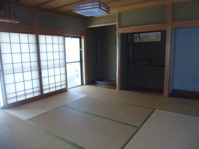 detached 和歌山県日高郡　由良町大字里