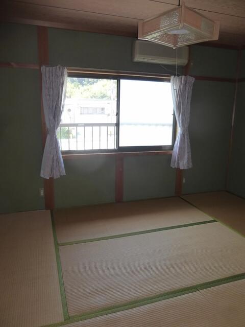 detached 和歌山県日高郡　由良町大字里