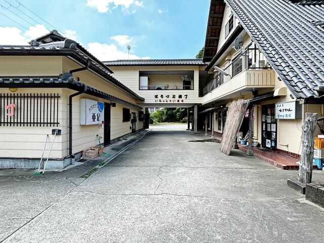 現地（外観）