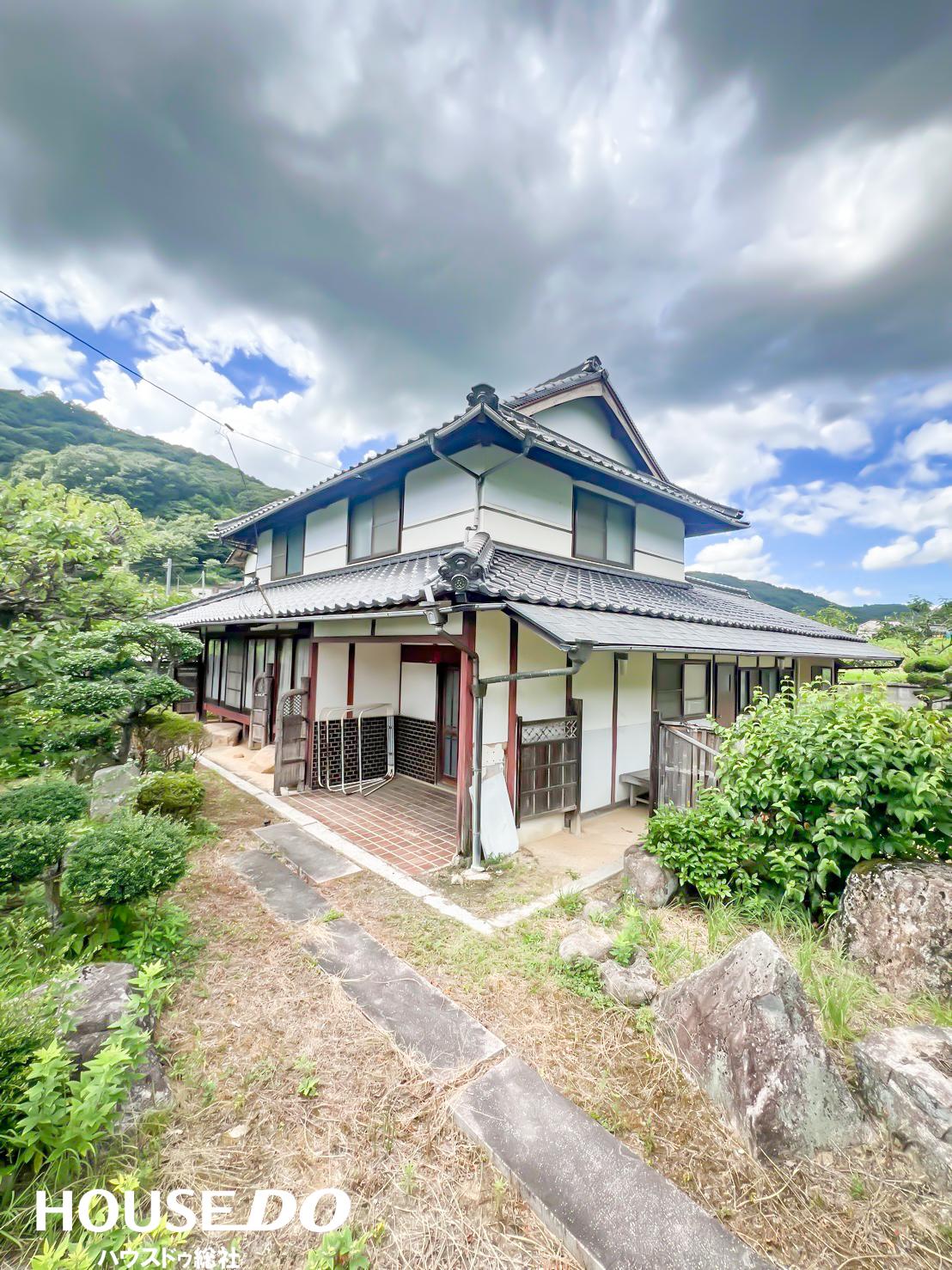 detached 岡山県総社市槇谷 地図を見る