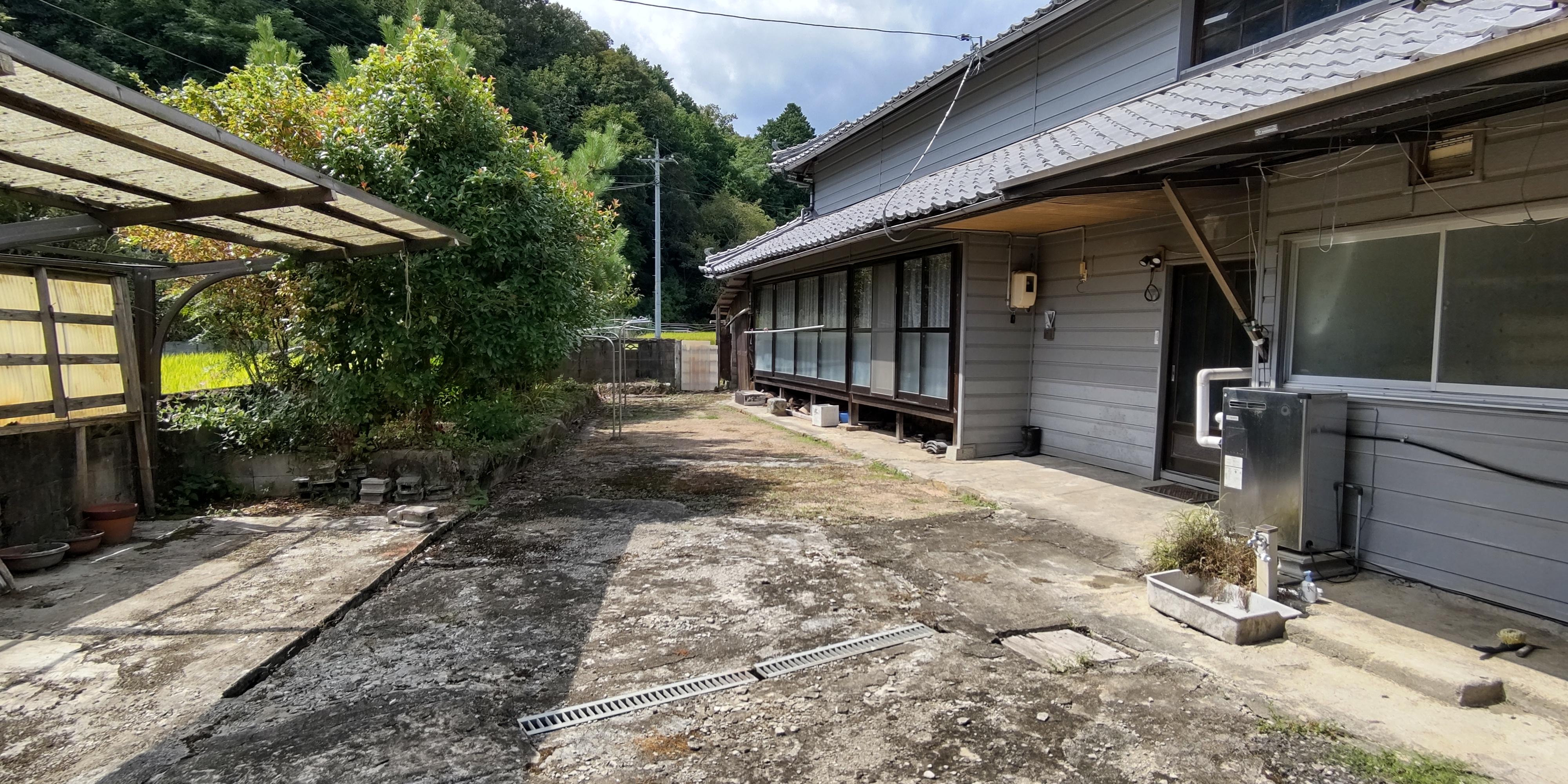 detached 岡山県赤磐市黒沢 地図を見る