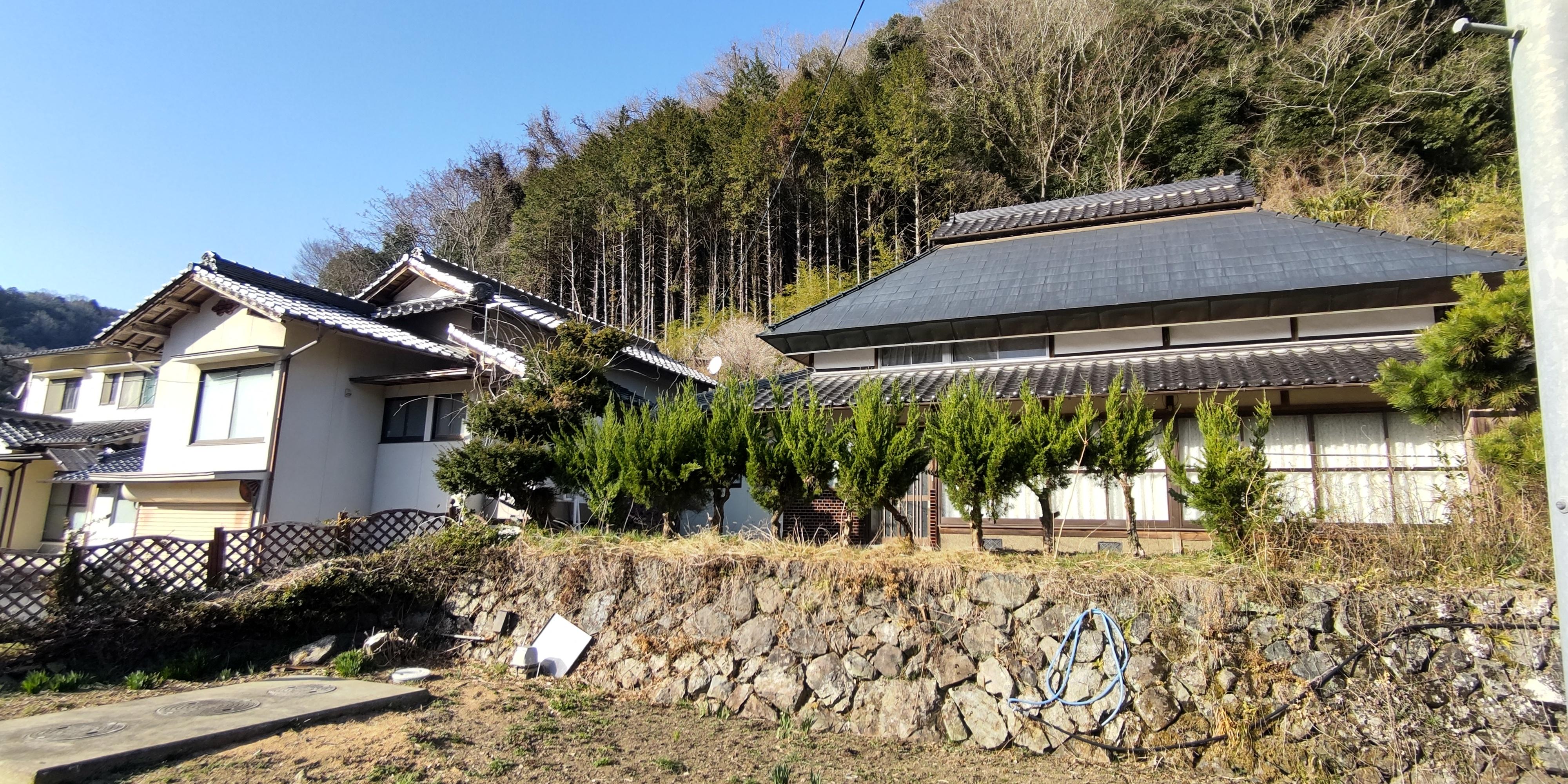 detached 岡山県赤磐市滝山 地図を見る