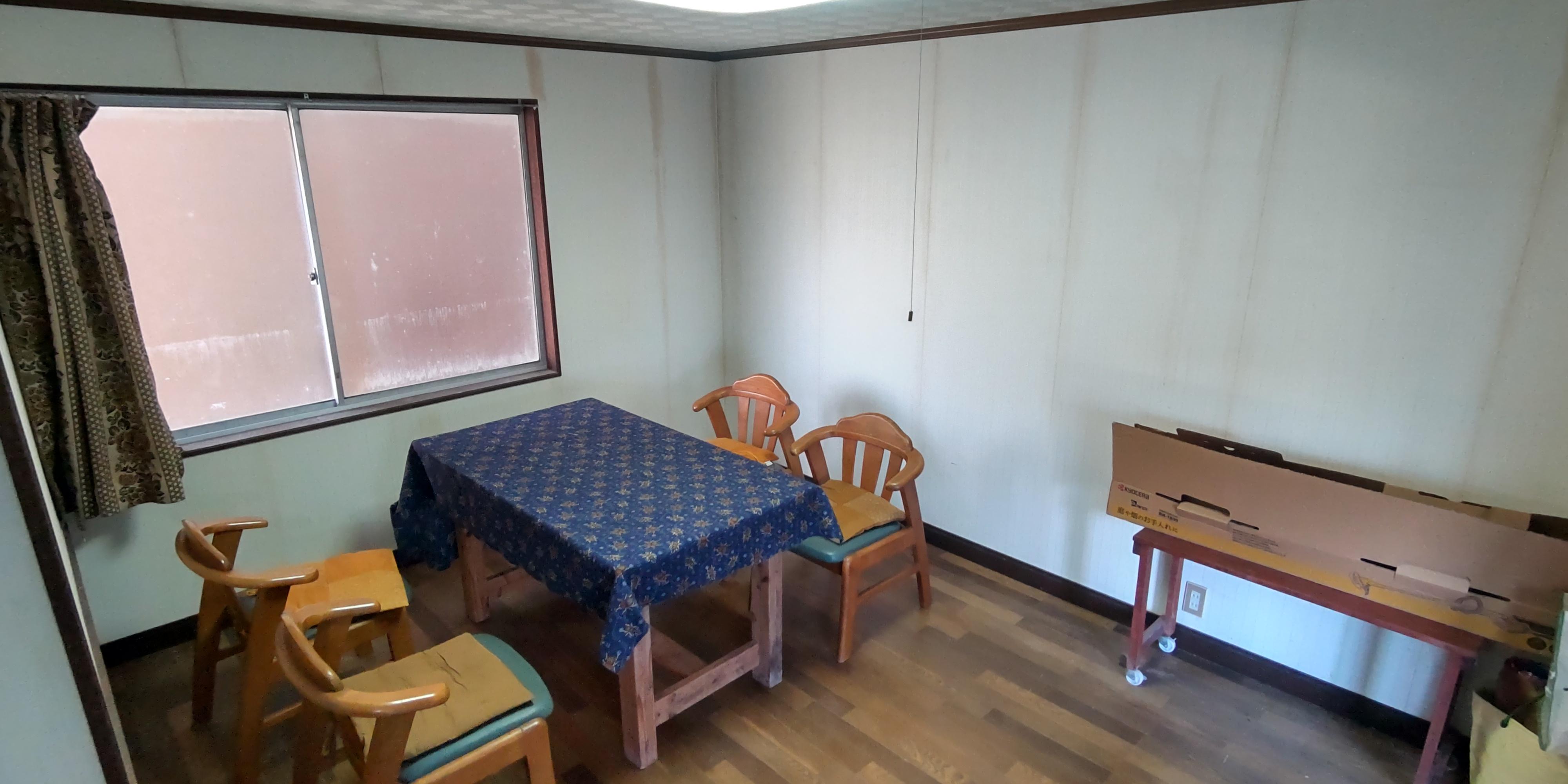 detached 岡山県赤磐市滝山 地図を見る