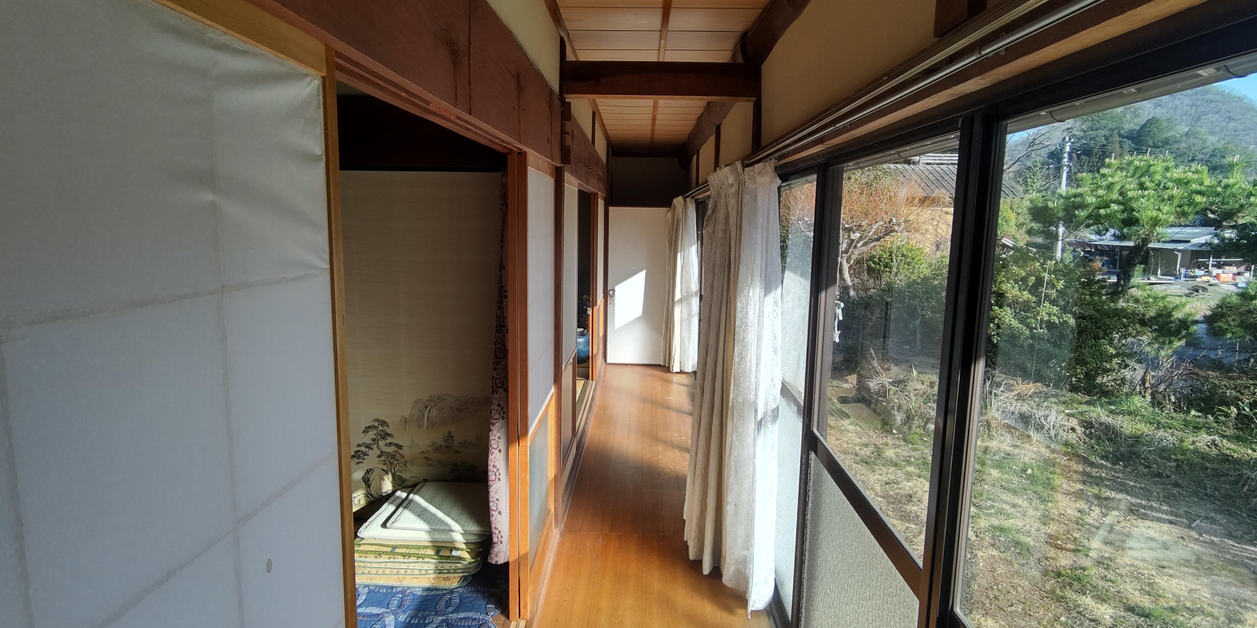 detached 岡山県赤磐市滝山 地図を見る